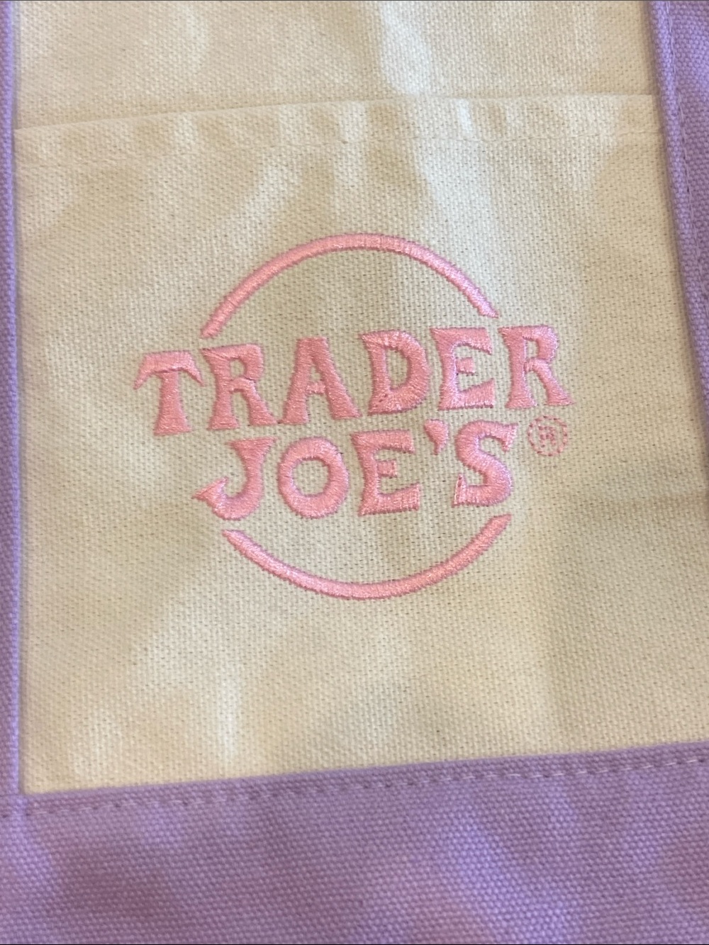 Trader Joe’s Lavender & White Canvas Tote Bag Reusable Grocery Shopping Bag - Picture 8 of 9